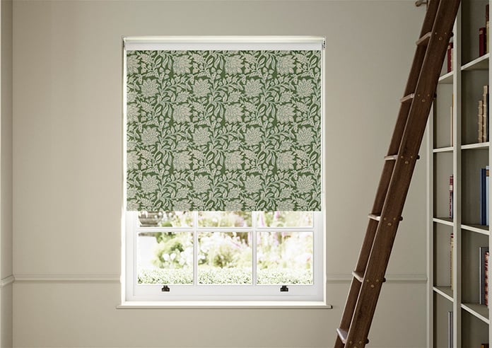 Land & Shore Rowallane (Blackout), Green - Twist&Fit Roller Blind - Image 3